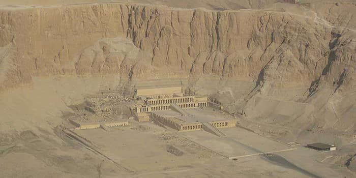 location of the temple of hatshepsut
