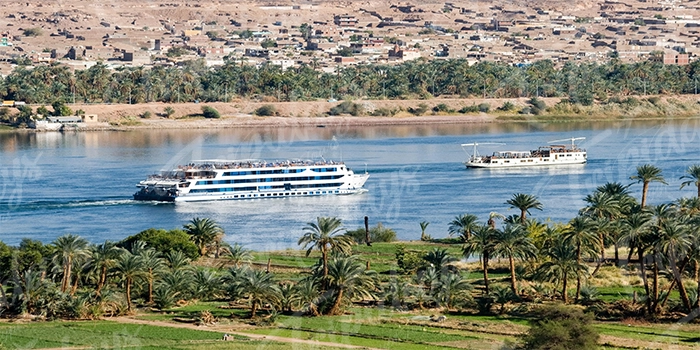 nile river cruise cost considerations.webp
