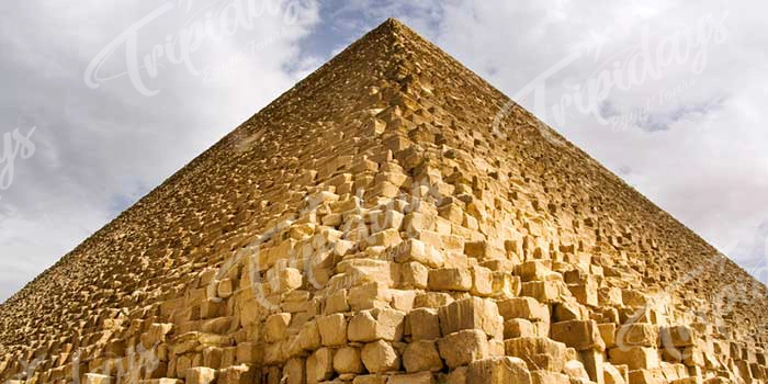 pyramid khufu.webp