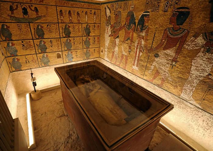 who was burried in the valley of the kings